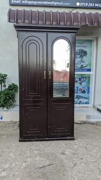 A picture of MAKABATI USED