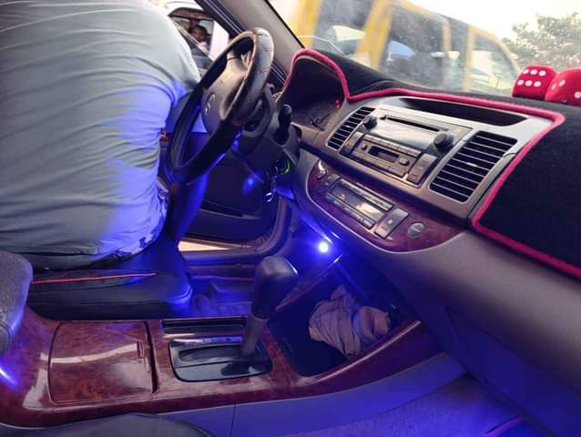 A picture of Camry 2 4