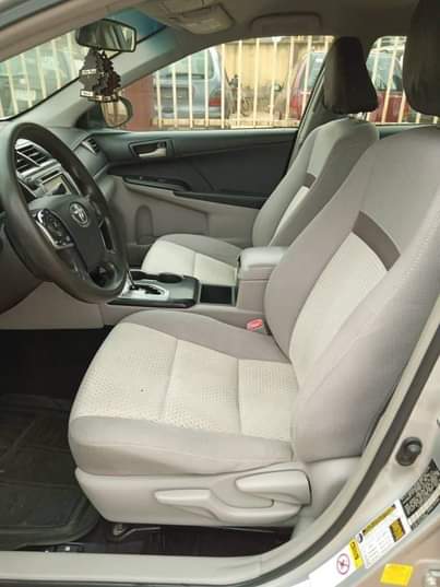 A picture of 2014 Camry 014