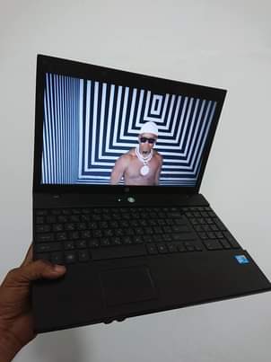 A picture of laptop hp core 2duo