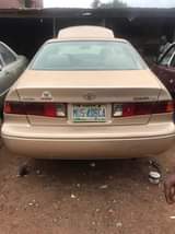 A picture of Toyota Camry drop light is available with good condition engine