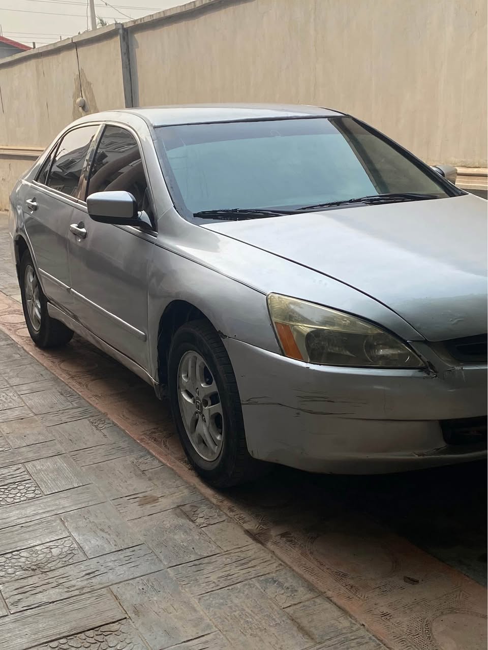 A picture of Honda Accord for sale nothing to fix Ac gear and