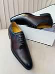 A picture of shoes