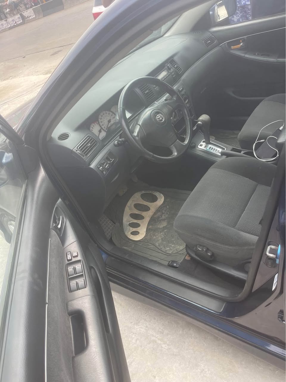 A picture of Tokumbo Toyota Corolla