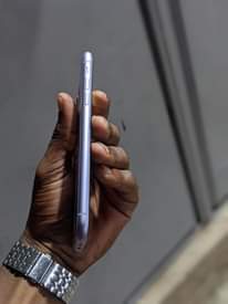 A picture of iPhone 11plain gb128 0687098582