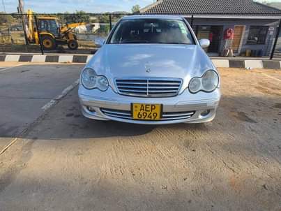 classifieds/cars mercedes