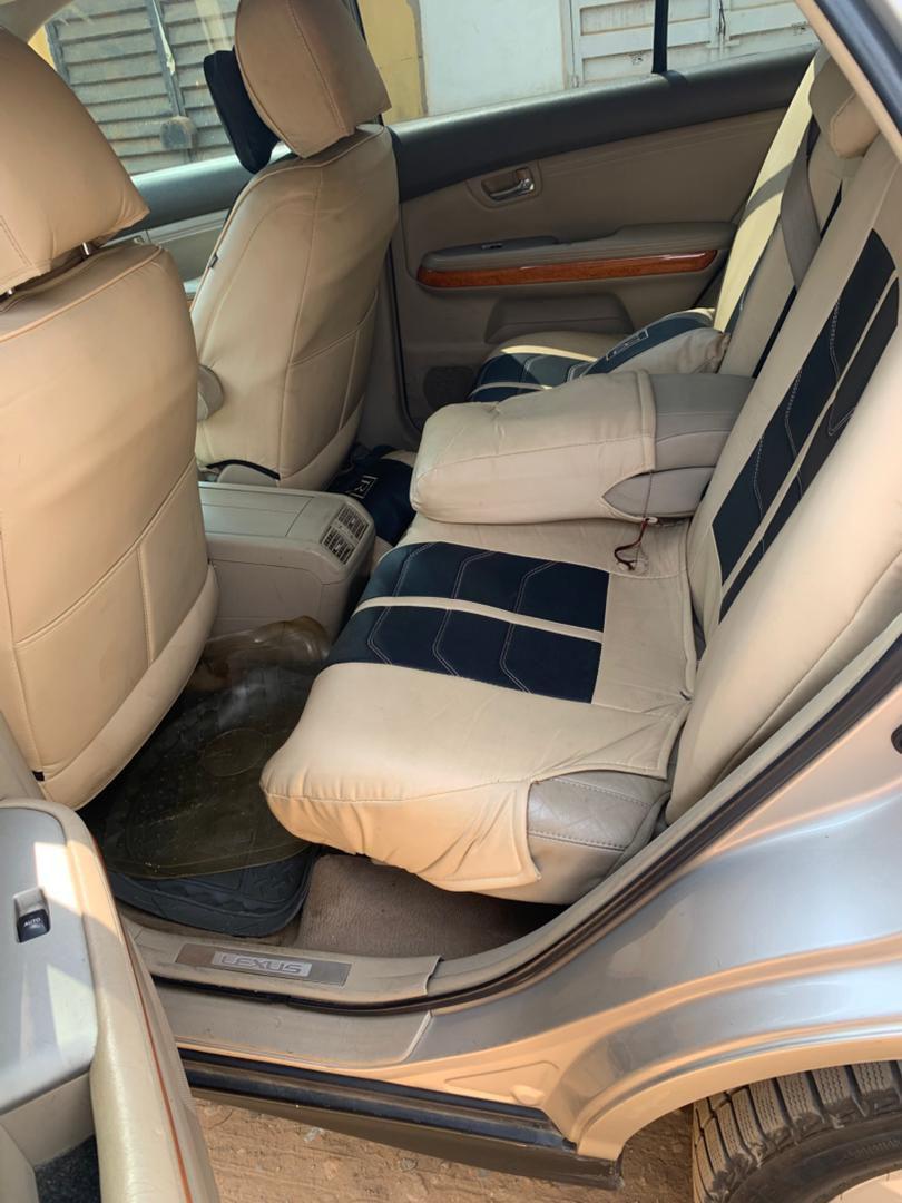A picture of Registered Lexus Rx350 2008 model