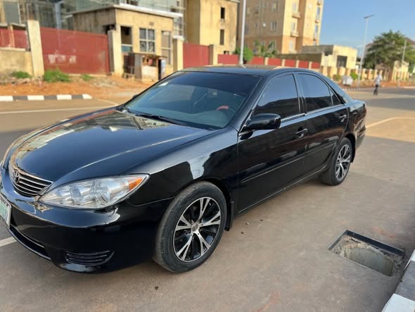 A picture of 2005 Toyota camry big daddy