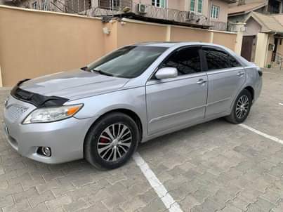 A picture of Very clean and working fine 2008 Toyota Camry Engine gear