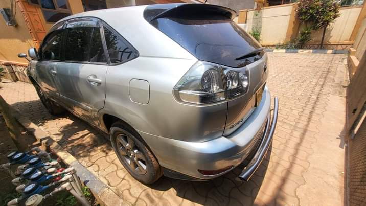 A picture of 2009 Toyota Harrier 2009
