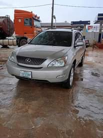 A picture of 7month registered Lexus Rx 330