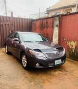 A picture of TOYOTA CAMRY