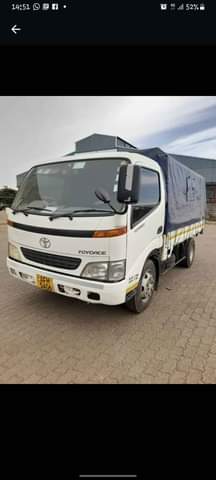 used toyota toyoace