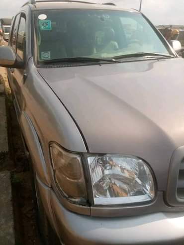 A picture of Toyota sequoia tokunbo standard complete pure first body pan untouched