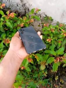 A picture of Samsung a32