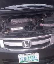 A picture of 2008 Honda Accord V6 Engine has small noise Gear is