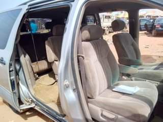 A picture of 2001 Toyota Sienna Ce
