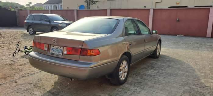 A picture of Neatly used 2002 Toyota camry without a single fault 08065728075