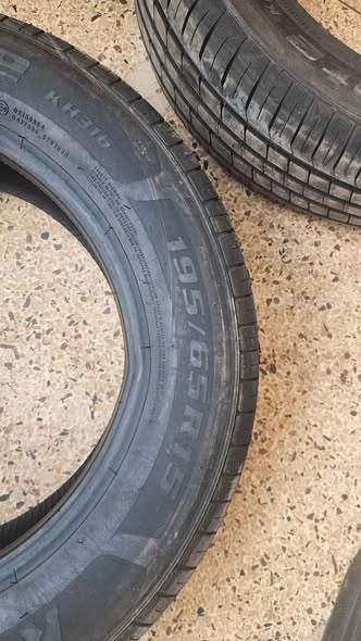 A picture of 195 65r15 brand new tyres for Toyota