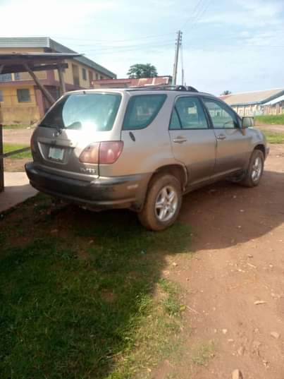 A picture of Awoof dealer market RX 300 First body Engine and Gear