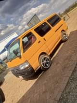 used toyota hiace