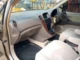 A picture of Toyota Harrier 17 5m 2 2cc