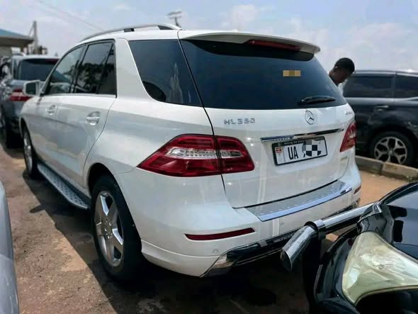 A picture of 4 matic 2014 for sale 75millions 0755622807