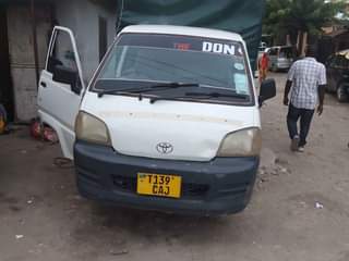 A picture of Toyota tounac