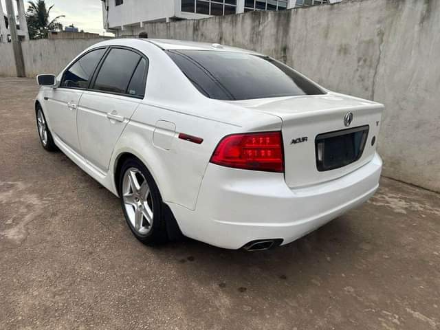 A picture of Acura TL