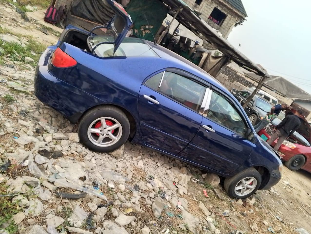 A picture of Toyota Corolla 04 model 07059026393