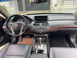 A picture of FOREIGN USED HONDA ACCORD 2011 MODEL V6 FIRST BODY REVERSE