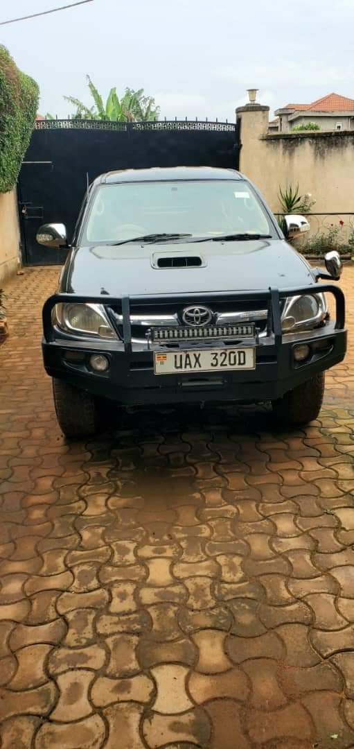 A picture of HILUX VIGO