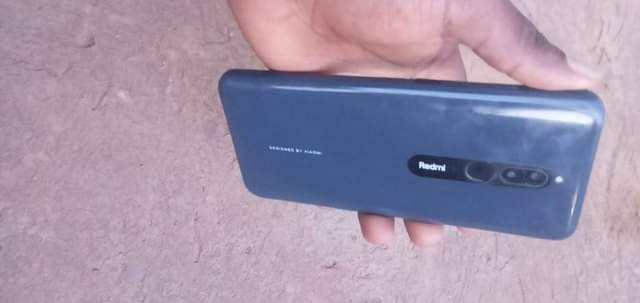 A picture of REDMI 8 32GB 2GB RAM GREAT CAMERAS 5000MAH BATTERY CRACK