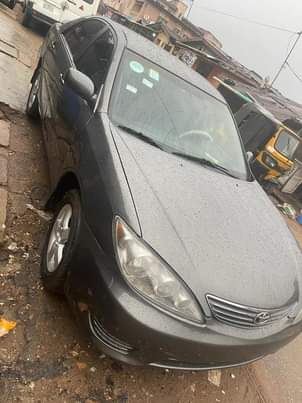 A picture of Toyota camry 2004 model