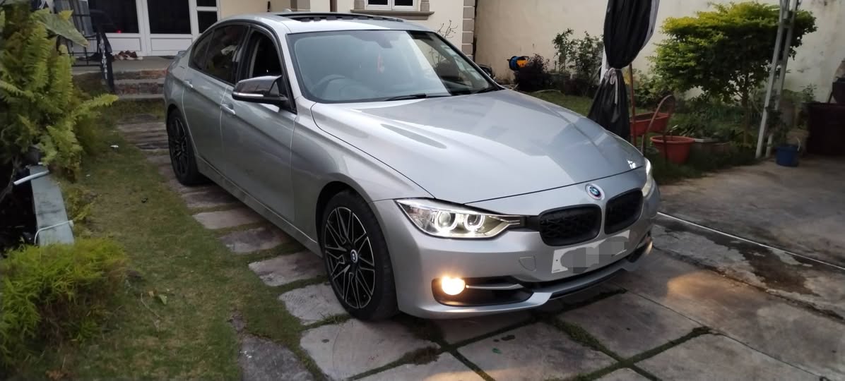 bmw 320i