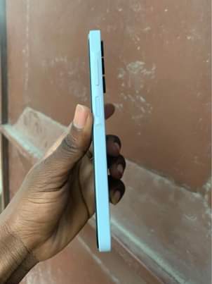 A picture of Samsung galaxy A15 5G Gb28 4 Sim bado clean san