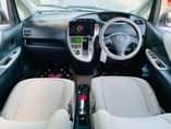 A picture of TOYOTA RACTIS
