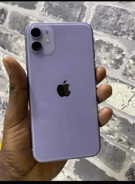 A picture of Iphone 11