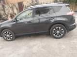 A picture of Toks 2018 2019 Toyota RAV4 XLE full option 