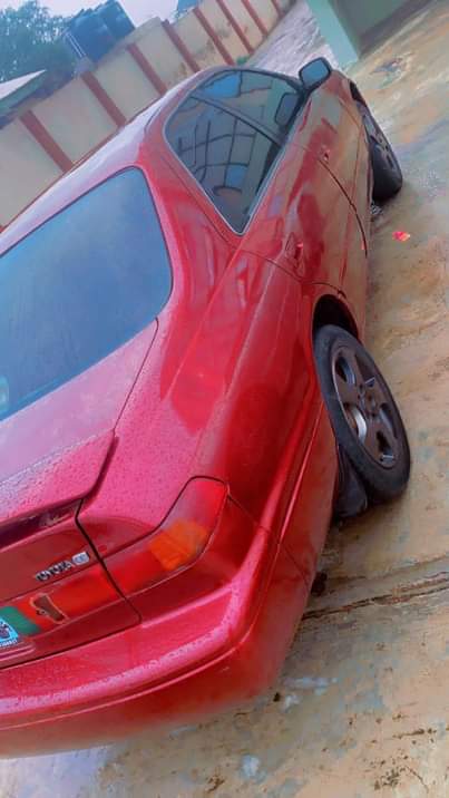 A picture of Toyota Camry nd other s for sell at Ibadan dm
