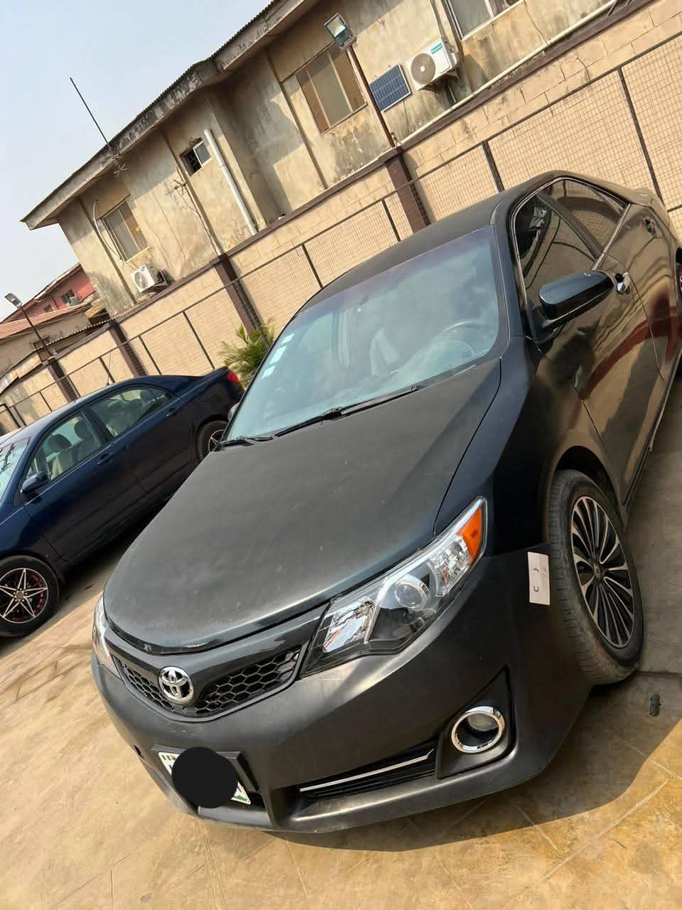 A picture of 2014 Toyota camry