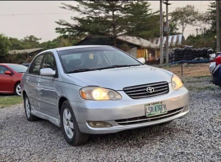 A picture of 2013 TOYOTA COROLLA corolla
