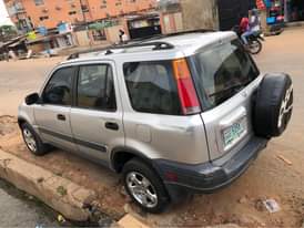 A picture of Honda Crv 2000 model