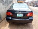 A picture of TOYOTA COROLLA 2004 model