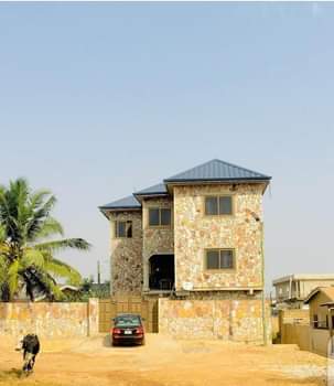 Ghana R.