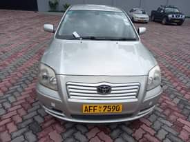 used toyota avensis