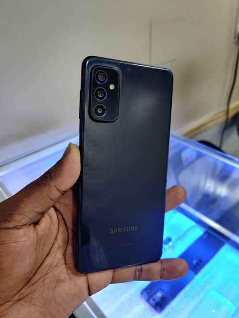 A picture of GALAXY M52 5G