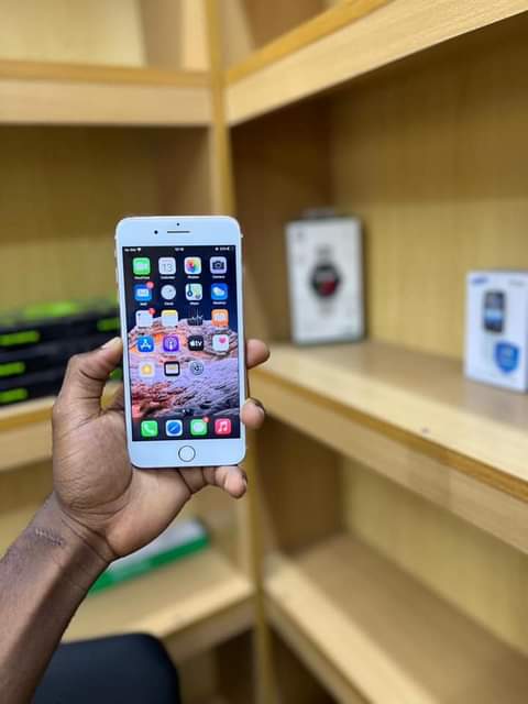 A picture of IPHONE 7 PLUS