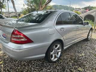 A picture of 2007 Benz C300 Hjk