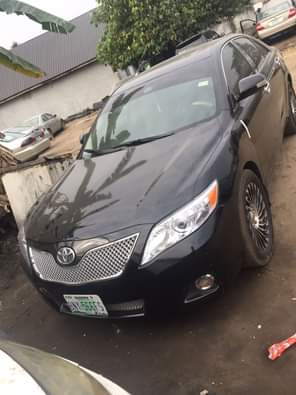 A picture of 2008 model Toyota Camry Spider V6 Ac chilling very well